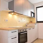 Apartament Sole Apartman-near *